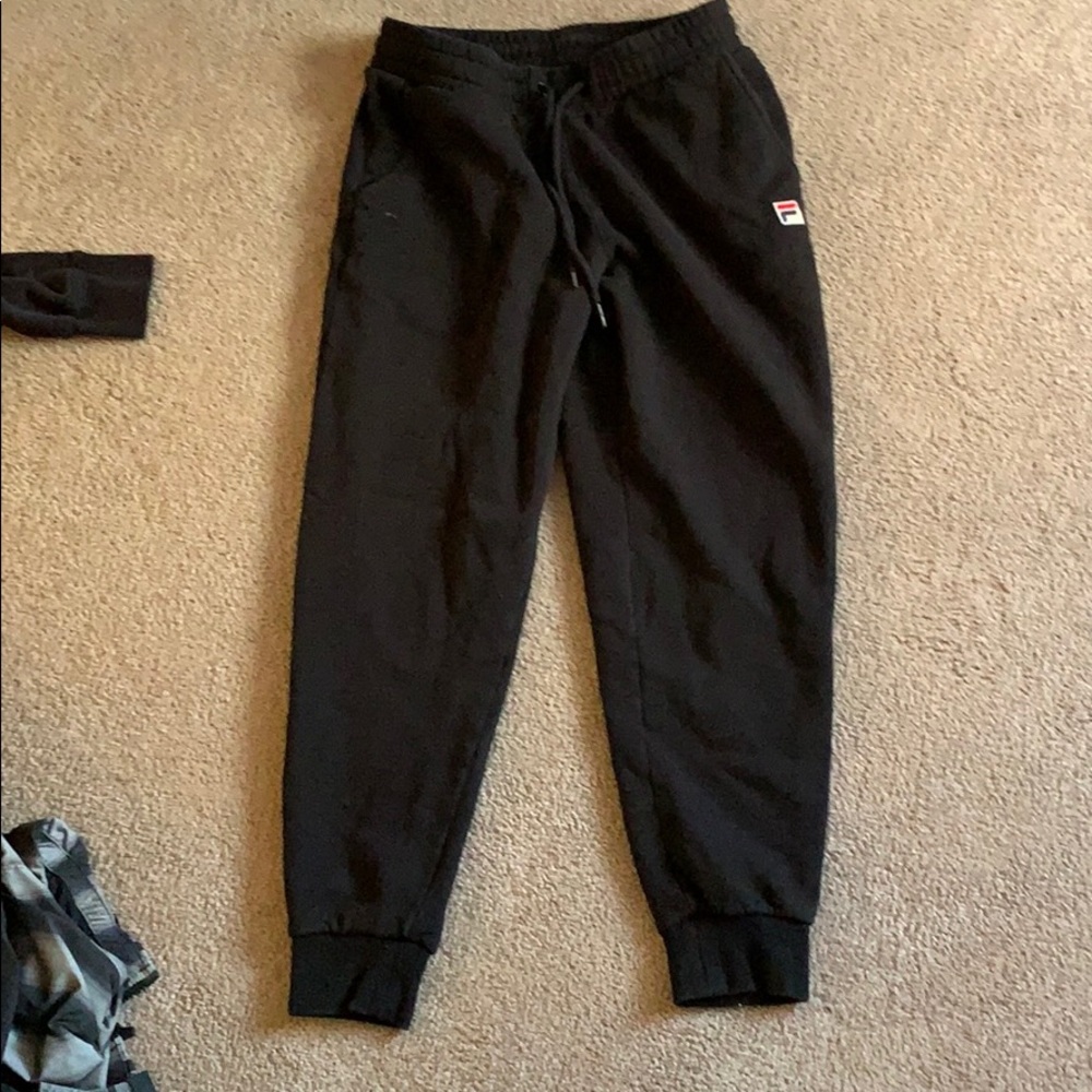 New fila joggers size small
